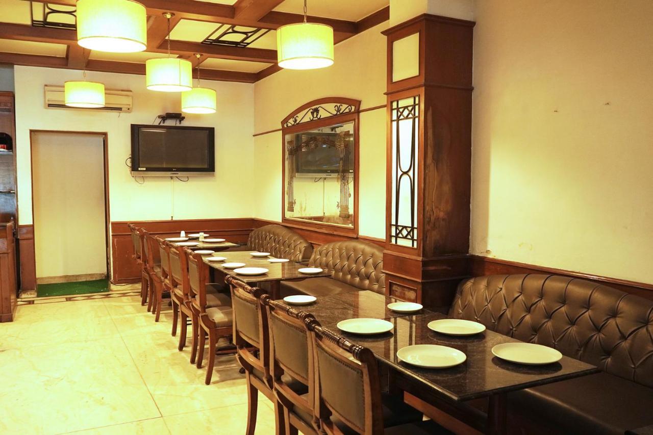 Hotel Fabexpress Kwality Regency Chandīgarh Exterior foto