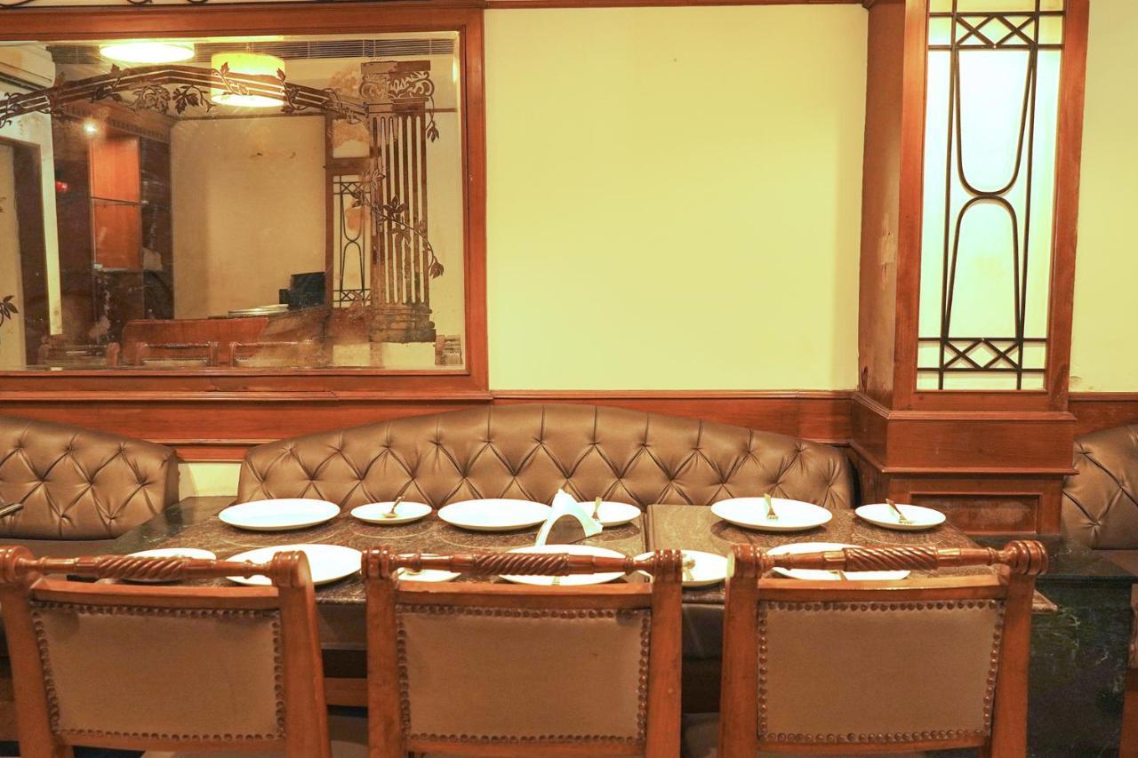 Hotel Fabexpress Kwality Regency Chandīgarh Exterior foto